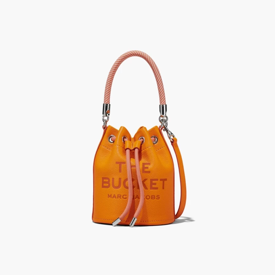 Marc Jacobs Scorched Leather Bucket Bag for Women - Stylish & Spacious Designer Handbag